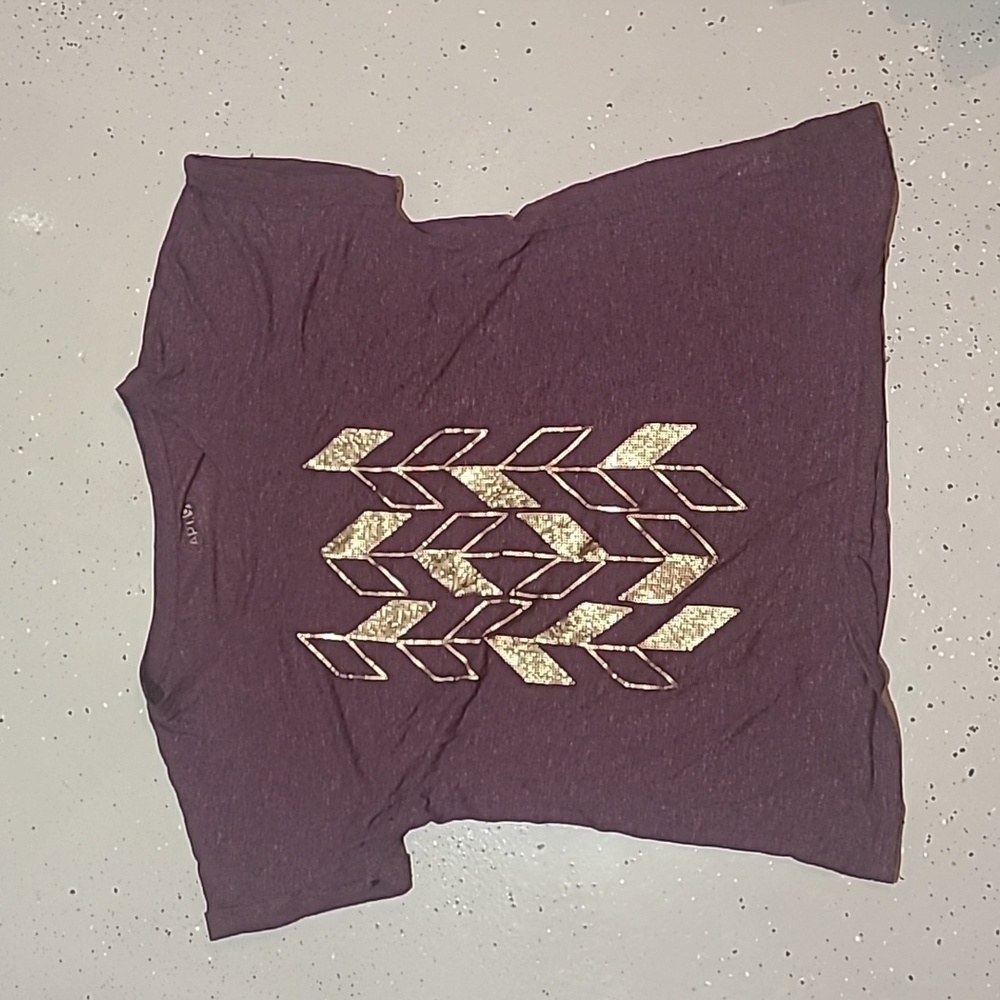 Apt 9 Tee